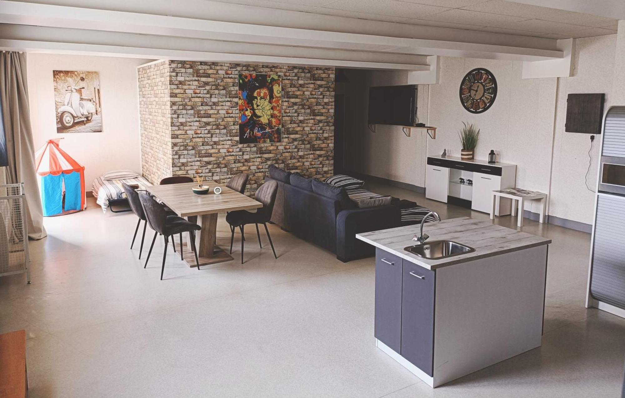 Loft Chez Valy Et Herve Charleville-Mezieres Luaran gambar